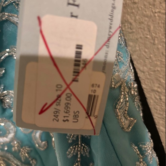 Alfred Angelo Bridal Disney Ariel Wedding Dress Style 249 Turquoise Size 10 NWT - Picture 10 of 16